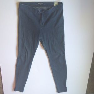 Vince Skinny Jeans Size 10
